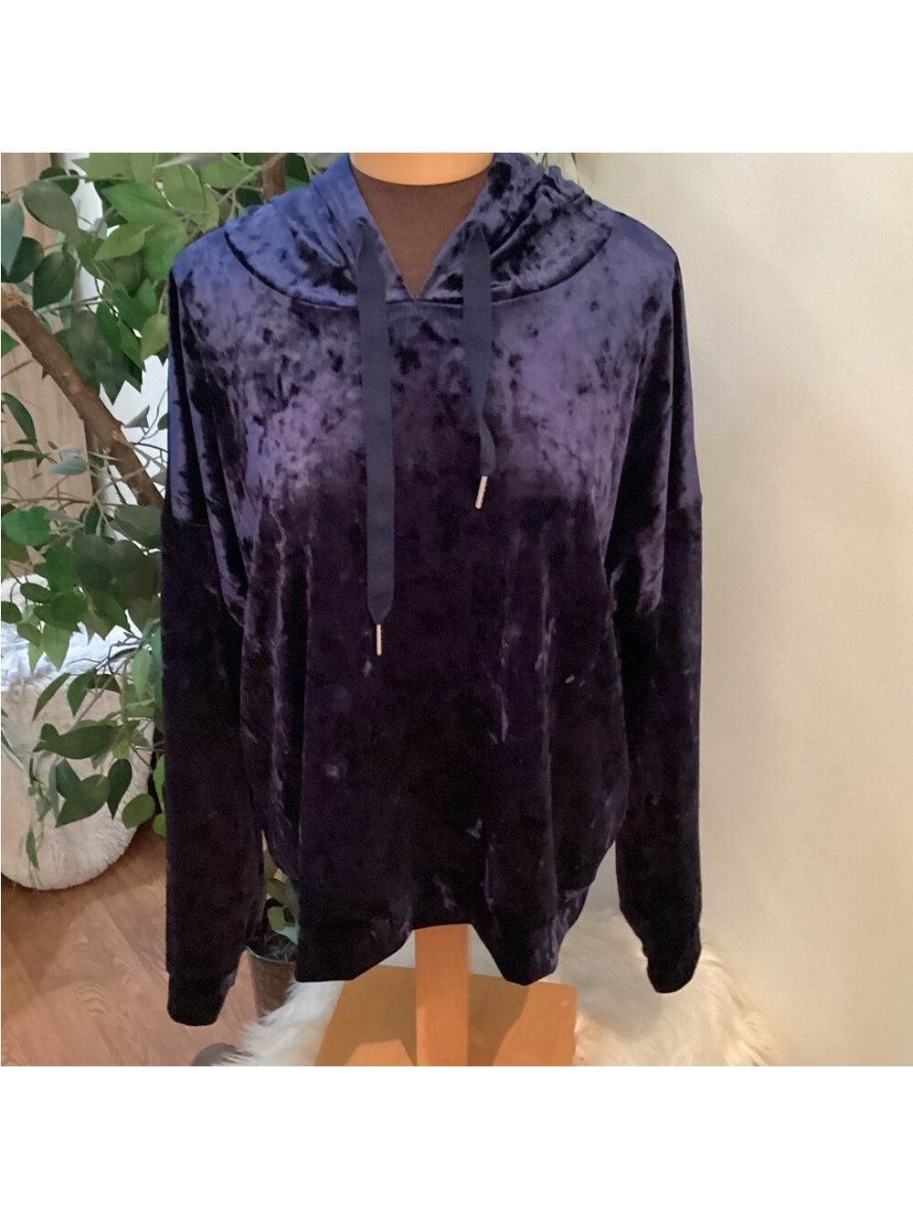 Alfani velvet sleep pullover drawstring hooded pajama top Womans Large